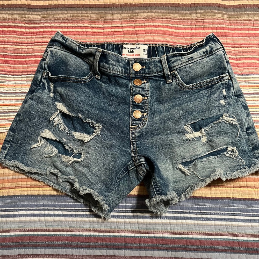 Abercrombie Kids Girls Mid Rise Distressed Denim Jean Shorts Raw Hem Size 15/16‎